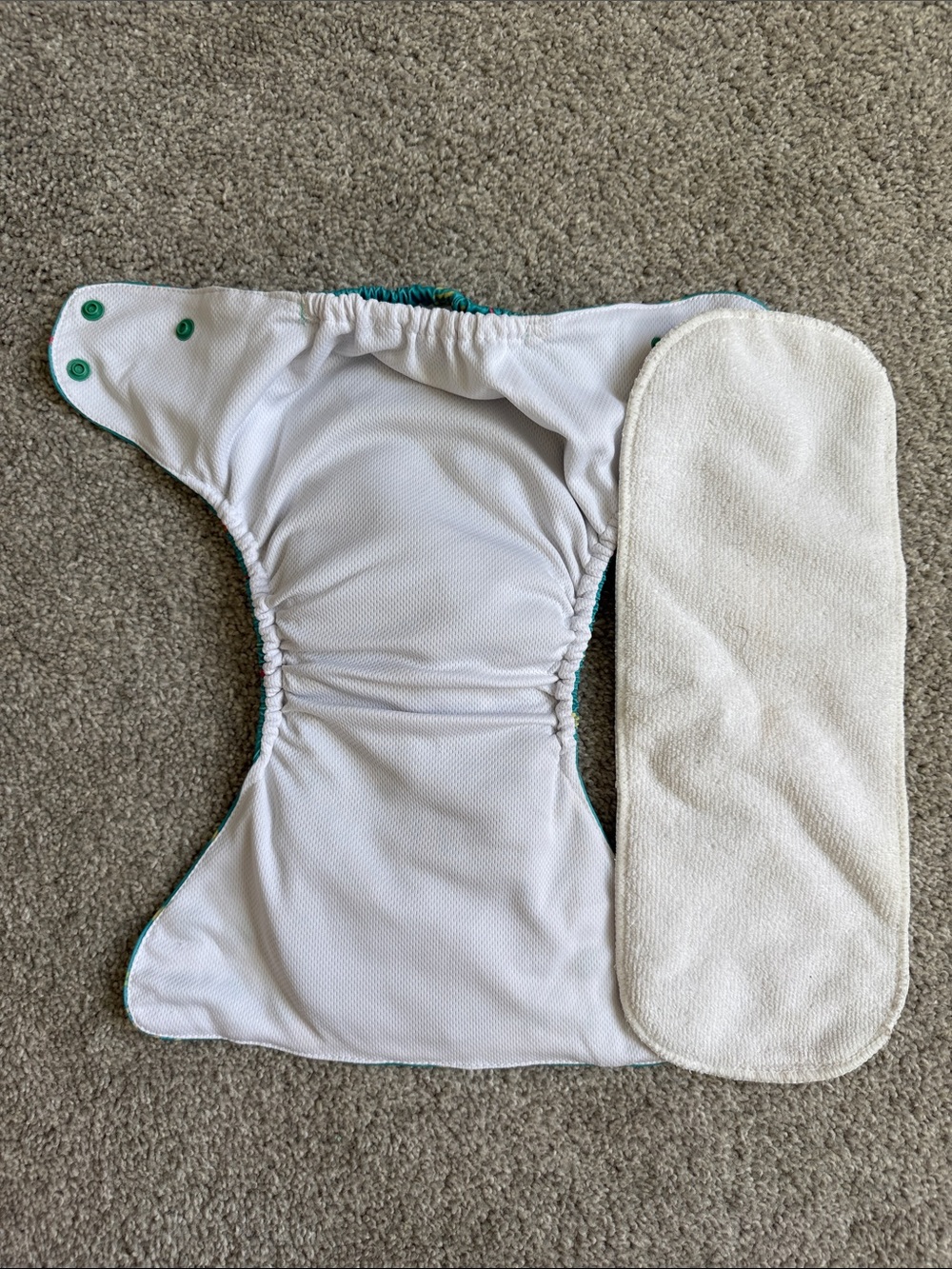 Reusable Cloth Diaper • Retro Pattern • Sustainable Baby - Picture 3 of 3